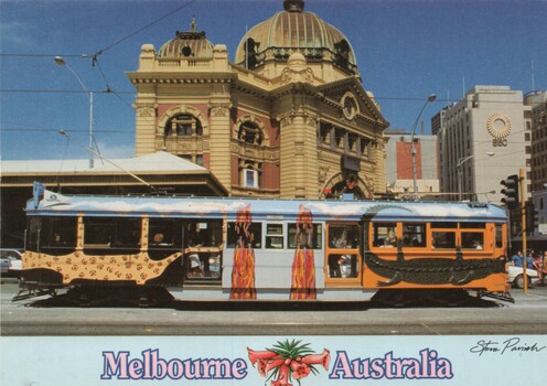 Transporting Art tram No. No. 723 with the Flinders St Station