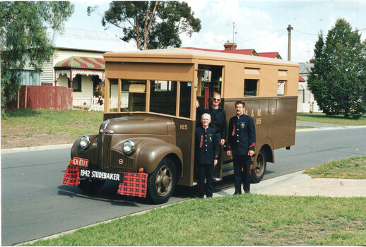 Keith Kings and Studebaker bus MMTB No. 165  - 5