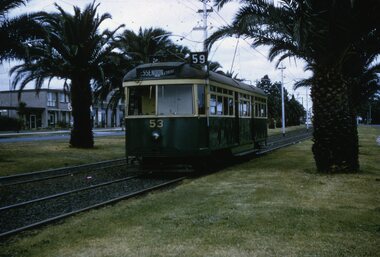 Tram VR 53 in Mt Alexander Road North Essendon