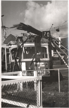 tram 867 derailed - Riversdale Road - photo 3 of 4