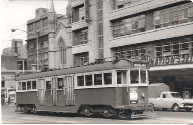 tram 657 Swanston St