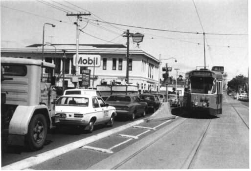 Nicholson St barriers at Johnston Street with Z15