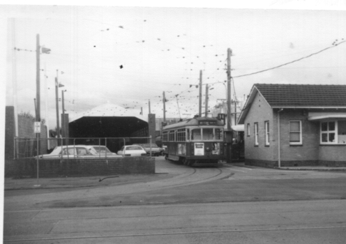 W6 979 ready to leave North Fitzroy Depot