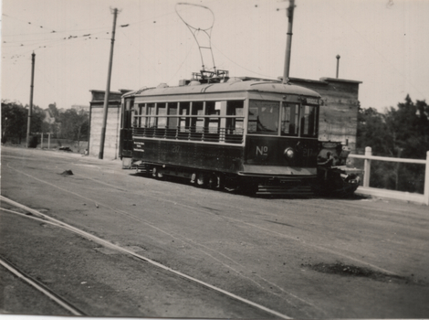 X 217 Hawthorn Depot