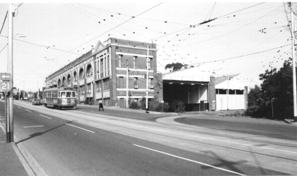 Hawthorn tram depot - W5 857