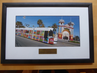 Centenial tram D2 5006 passing Luna Park