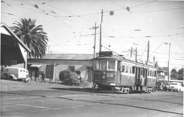 VR tram 29 Elwood Depot