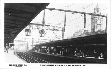 "Flinders Street, Railway station, Melbourne"