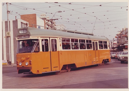 PCC 1041 at cnr Miller St and Plenty Rd