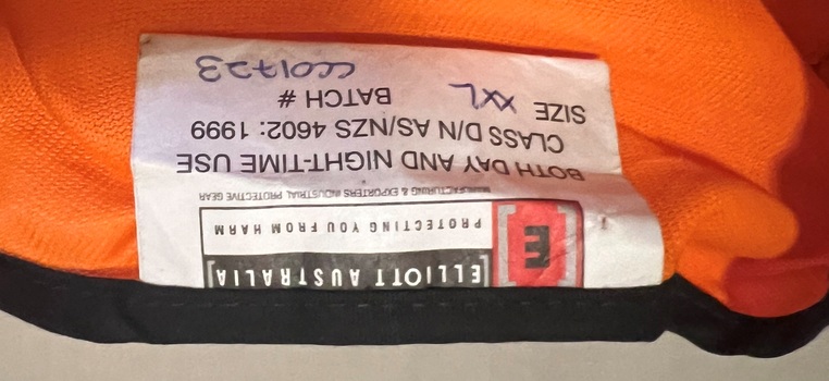M>Tram Hi viz vest manufacturer's lable