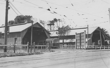 VR tram 52 in Elwood Tram Depot car shed