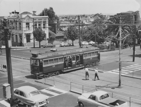 VR tram 34 departing St Kilda Station