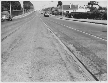 Double track High St, Kew