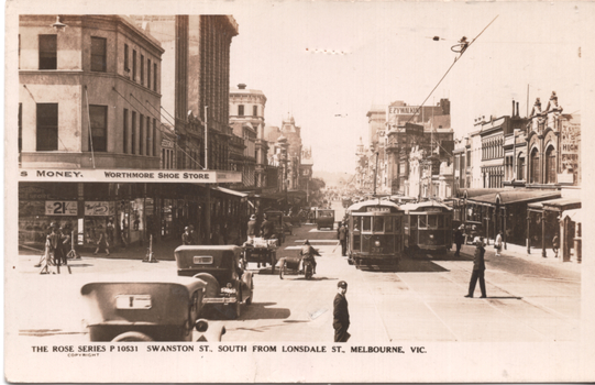 "Swanston St south from Lonsdale St Melbourne"