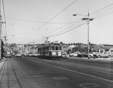 W5 class 721 High Street, St Kilda