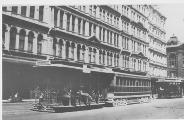 Departing Elizabeth Street Terminus