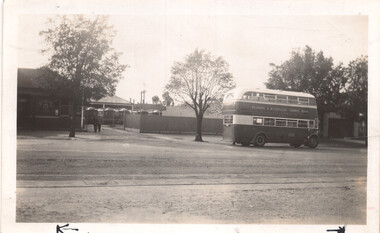 Photograph - Clifton Hill depot - double deck bus, Frank Shennen, 26/2/1941
