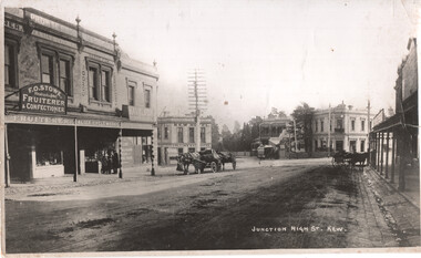Photograph - Kew Junction looking South West - horse tram, c1900