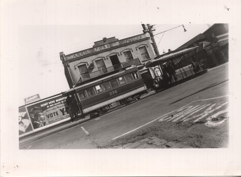 Cable tram 336 and Abbotsford Hotel