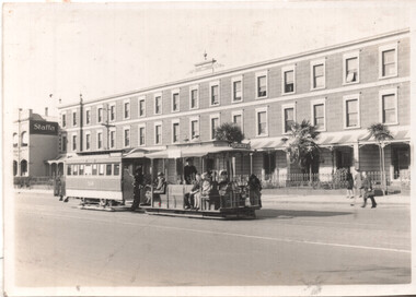 Cable Tram 514? Nicholson St - Royal Terrace