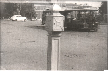 Cable tram signal box