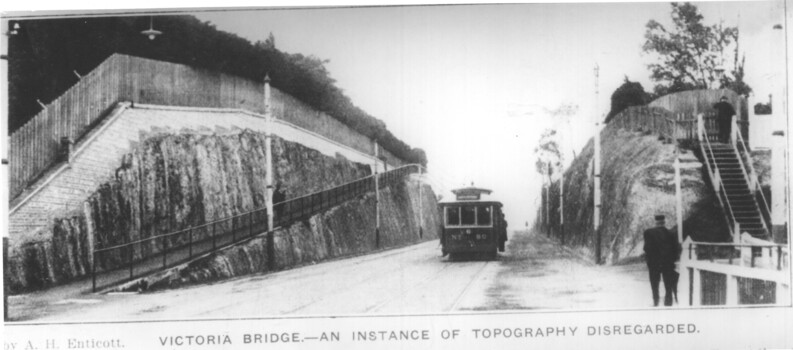 Barkers Road cutting and tram 80