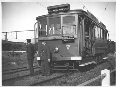 VR Tram 7 St Kilda Station