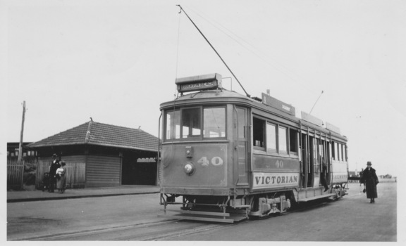 VR tram 40 at Brighton Beach terminus