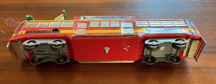 City Circle car 957 - clockwork - underside view