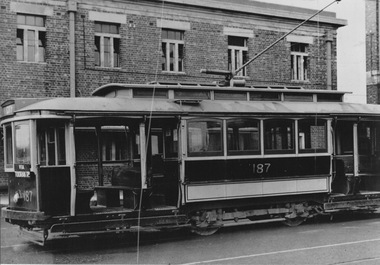 M class 187 at South Melbourne Depot