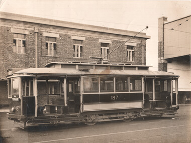 M class 187 at South Melbourne Depot