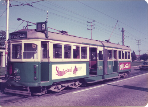 Tram 825 St Georges Road