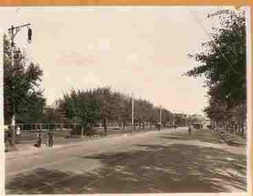 St Kilda Road looking south