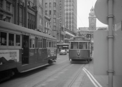 VR class tram Elizabeth St route 18