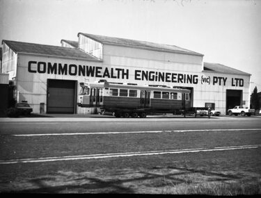 New Z3 tram at Commonwealth Engineering