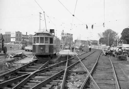 W2 374, St Kilda Junction works