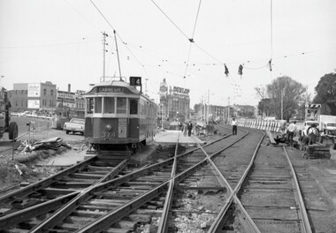 W2 374, St Kilda Junction works