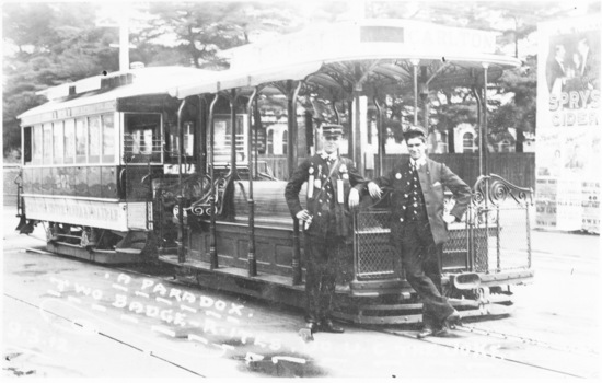 Calbe tram set and crew