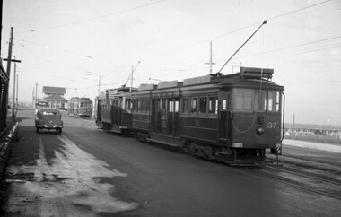 VR tram 37 and others at Brighton Beach terminus.