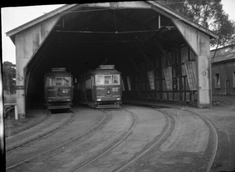 VR trams 40 and 33 at Elwood Depot