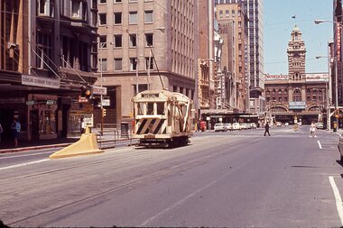 Photograph - Scrubber 8 Elizabeth St at Collins St - set of 3, George Stevens, 25/1/1970