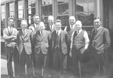 South Melbourne perway store staff