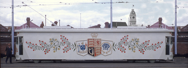 MMTB tram 980 decorated for Royal Visit - repaired large