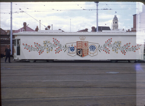 MMTB tram 980 decorated for Royal Visit - as received