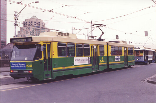 The Met 2011 and HTT 8 - Batman Ave.