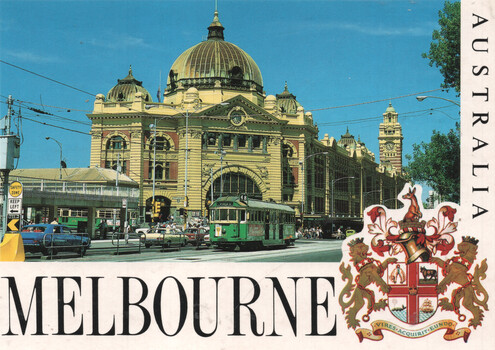 Flinders St with City of Melbourne coat of arms