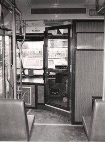 The Met, B1 2002 interior cab