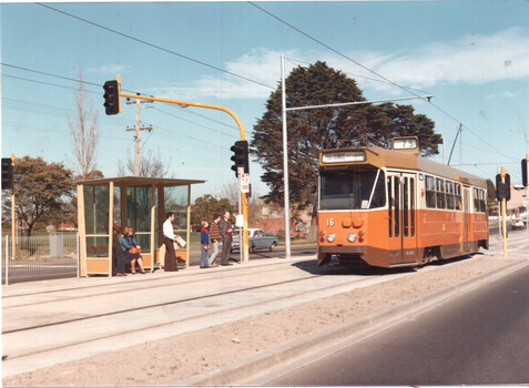 Tram stop signage - Z16 route 75
