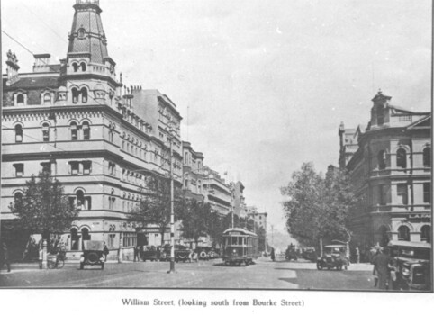 William St Melbourne & the Menzies Hotel