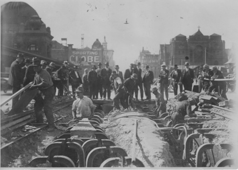 Swanston Street cable removal
